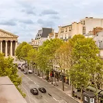 Merveil - Luxury Serviced Apartment - Royale II