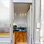 Parisian Apartment In The Latin Quarter\'S Heart