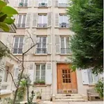 Apartment In The Center Of Paris By Studio Prestige