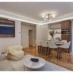 Apartment Matignon St Honore By Studio Prestige