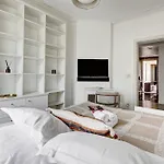 Elegant 3Br Champs-Elysees & Arc De Triomphe