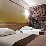 Hôtel Median Paris Porte de Versailles