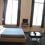 Apartment Aboukir 3