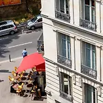 Veeve - Balcony Bliss