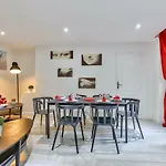 03 - Best Flat In Montorgueil