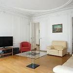 Place Des Etats Unis-5 Pieces-130 M² -Paris 16