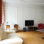Place Des Etats Unis-5 Pieces-130 M² -Paris 16