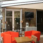 Hotel De La Comete