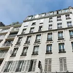 Apartment Arc de Triomphe