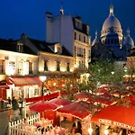 Large & Bright Apartment, Central Paris, Montmartre-Opera, Picturesque Rue Des Martyrs