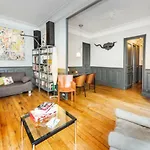 Large & Bright Apartment, Central Paris, Montmartre-Opera, Picturesque Rue Des Martyrs