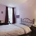 Le Marais Apartments