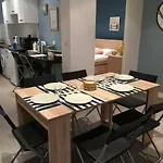 Lovely Flat Bastille