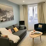 Lovely Flat Bastille