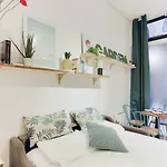 Design Apartment for 4 people between Louvre & Opera
