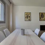 Charming Apartment In The Heart Of The 19Th