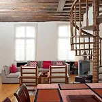 Charming Cosy Triplex In Trendy Marais
