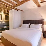 Outstanding Luxury Flat 4P-Boulevard Saint Germain