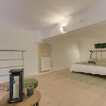 Loft Design For 4 People In Heart Of Paris