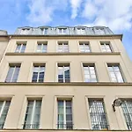 44-Cosy Flat Montorgueil