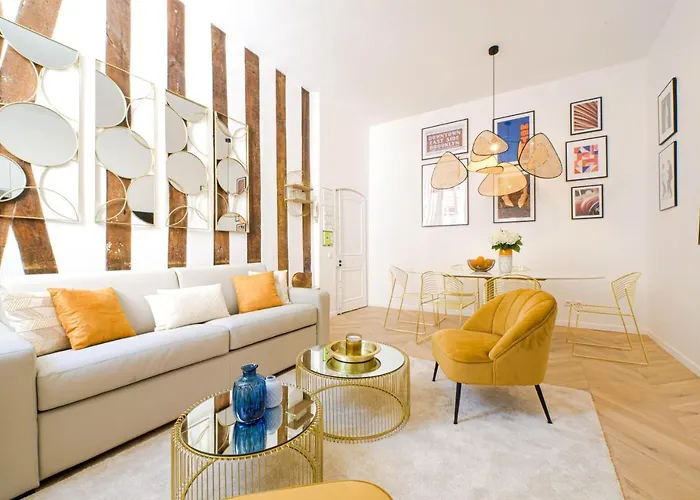 Luxury Home In Paris - Musee Du Louvre
