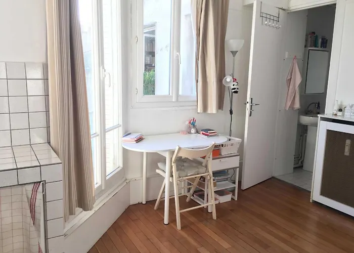 Best located flat in Saint-Germain-des-Prés
