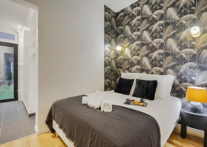 Amazing 10Bed In The Heart Of Le Marais And Suprises...