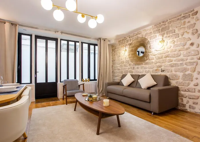 Wonderful Home In Paris