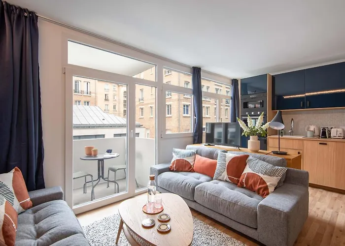 New - Appt Style Le Corbusier Avec Balcon - 8 Pers