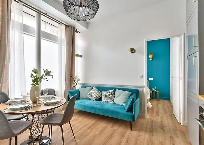Newly Renovated ! Stunning 2Br Apt In The Heart Of Paris 15