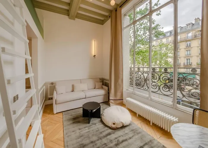 Appartement de standing 3 - tour Eiffel/Invalides