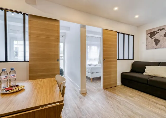 Beautiful Apartement With 2 Bedrooms In Paris Centre