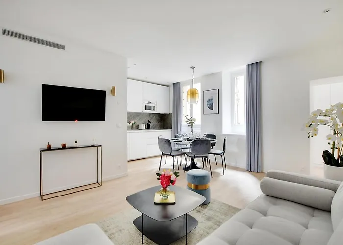 Charming Apartment - 2Br-6P -In The Heart Of Paris