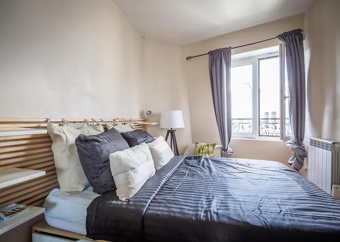 Petit havre de paix de 27m2 à Montmartre