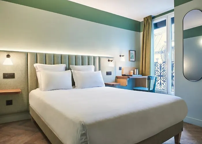Hotel 10 Opera By Happyculture