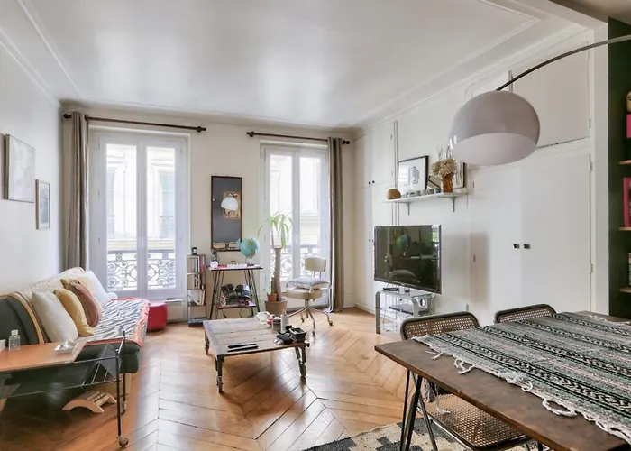Beautiful Apartment Very Close To The Arc De Triomphe
