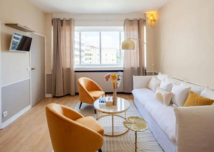 The Cozy Trocadero