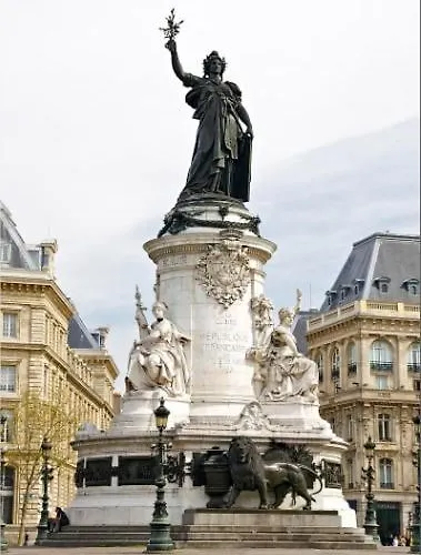 Gorgeous Place, Center Paris ,Close To Louvre Meusm And Eiffel Tour