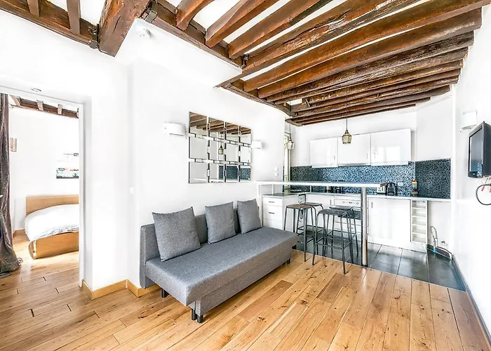 Apartment Pompidou