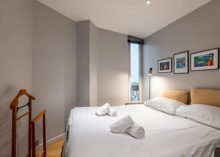Veeve - Pompidou Hideaway