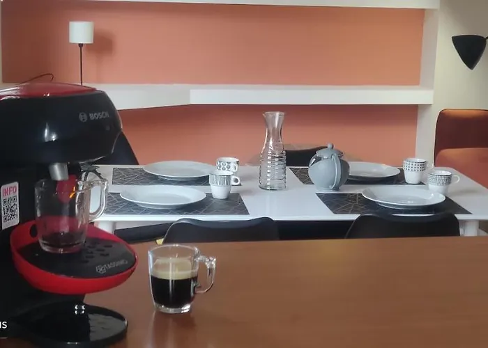 Grand Appartement Avec Terrasse, Paris12