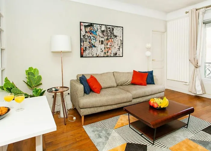 Le Marais Republique City Apartment