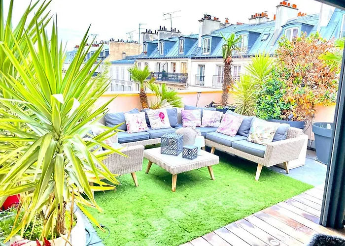 Luxury Flat With Private Rooftop - Paris 18