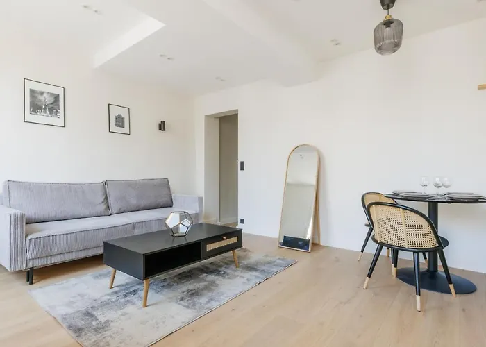 Lovely Apartment 4P1Bdr - Sentiergrands Blv