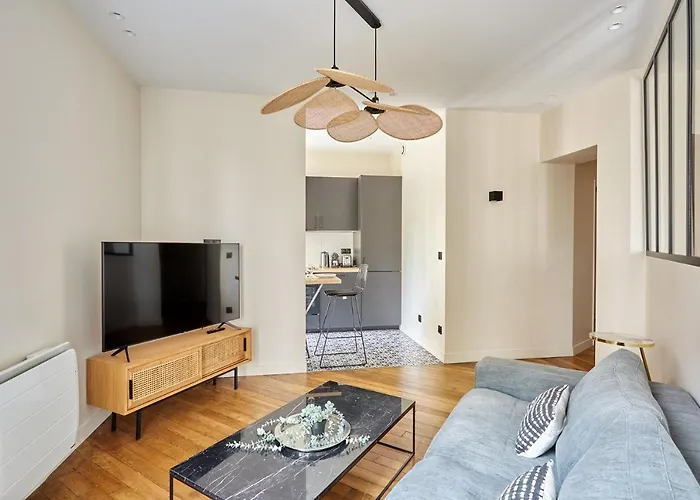 Apartment Invalide By Studio Prestige
