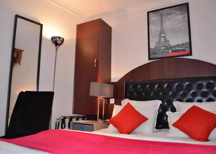 Hotel Regina Montmartre