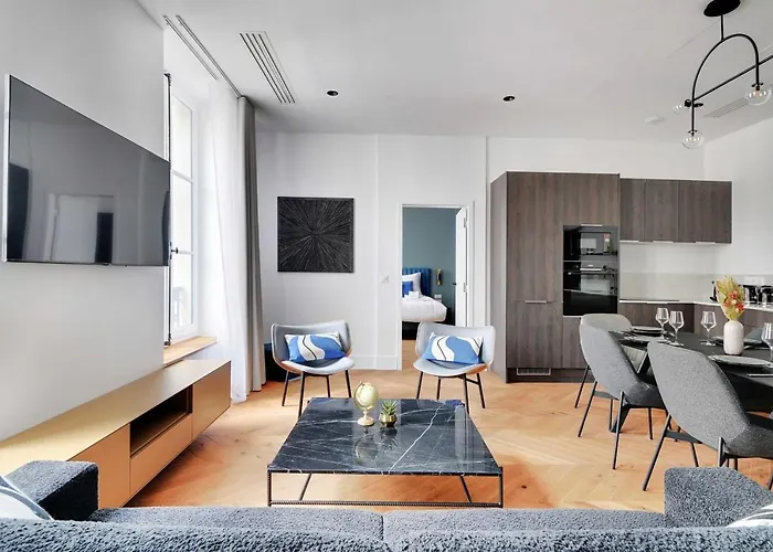 Spacious & Modern Home In Central Paris - 2Br6P - A20