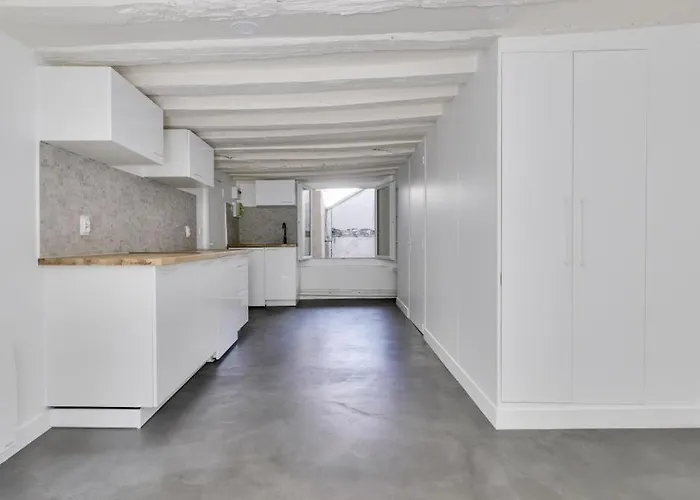 Heart Of Paris Apartment