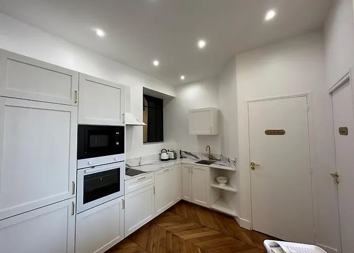 Cardinet - Beautiful Appartement Paris 17