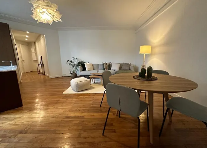 Apartments Foch Champs Elysees Paris